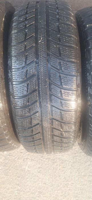 Set roti cu anvelope iarna Michelin 205/60r16 Audi a4 b8