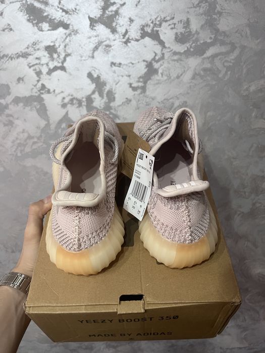 Yezzy Boost Rose