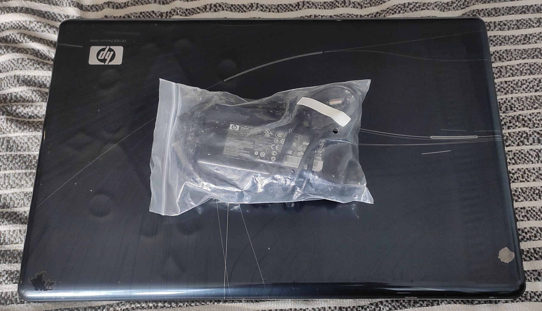 Лаптоп HP 17" с LED екран за части 17"