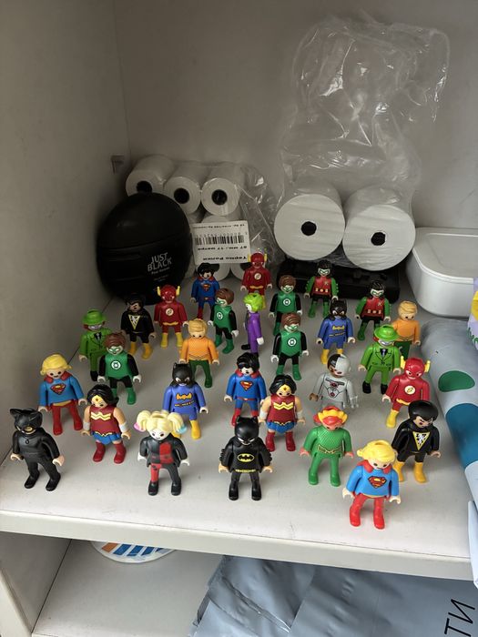 киндер супер герой  playmobil