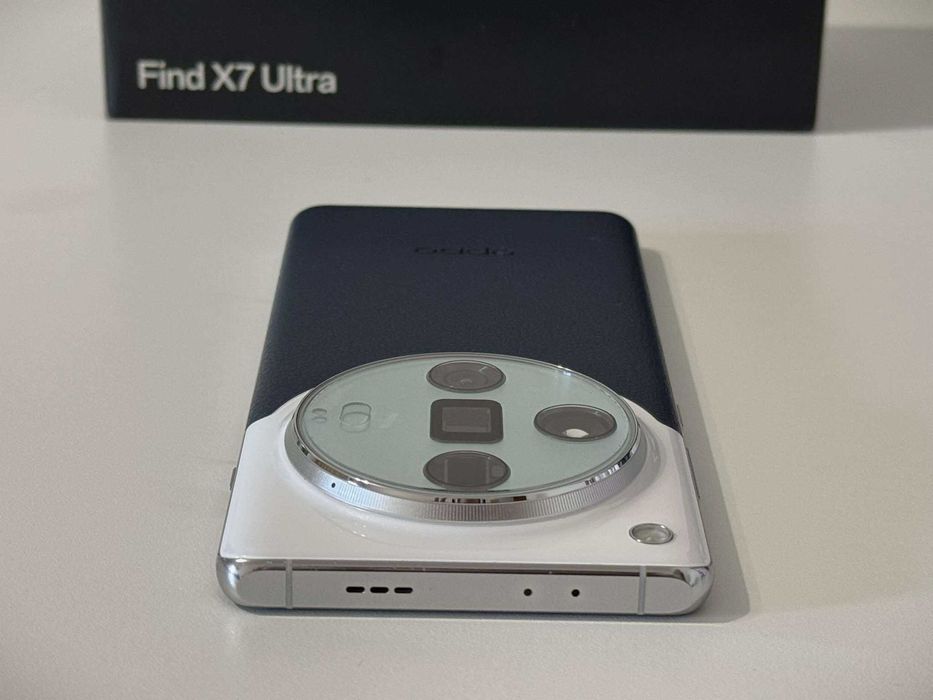 Бартер!Като НОВ! Oppo Find X7 Ultra 16GB Ram Dark Blue (Тъмно Син)