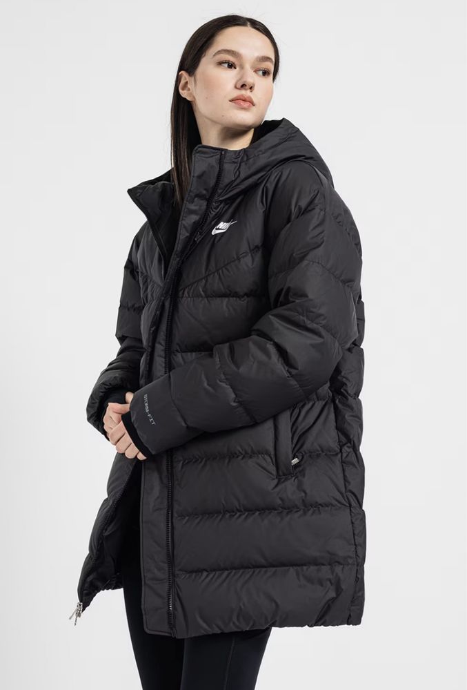 Nike Storm-Fit Windrunner Яке Оригинално S