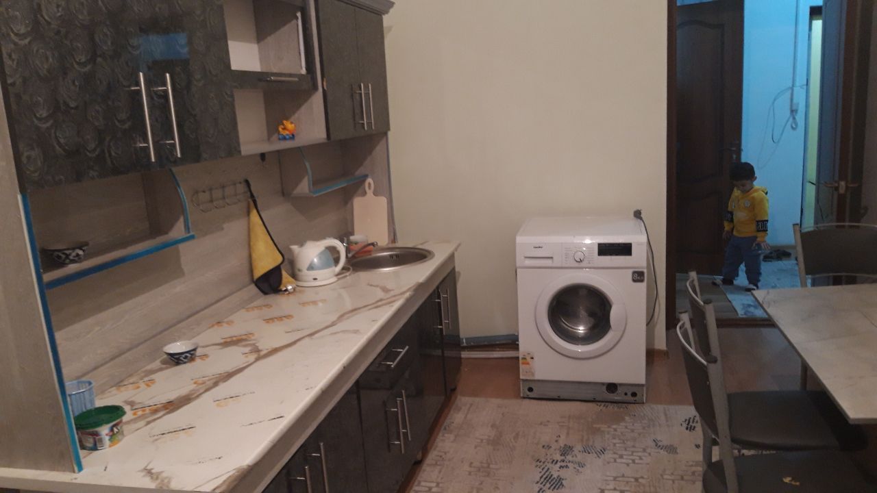 Ижарага квартира берилади!