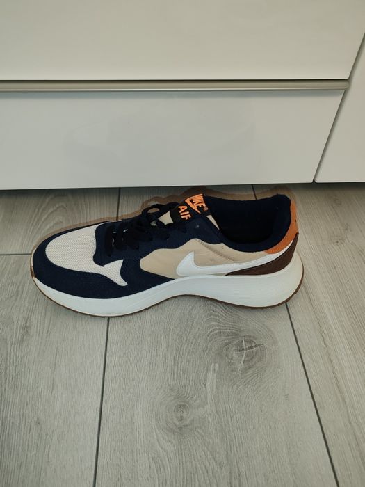 Adidasi Nike bărbați