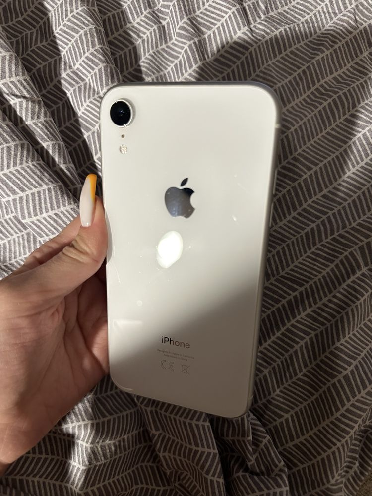iPhone XR 64 gb,78% battery capacity