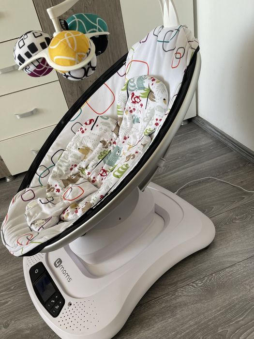 Leagan electric bebelusi 4moms