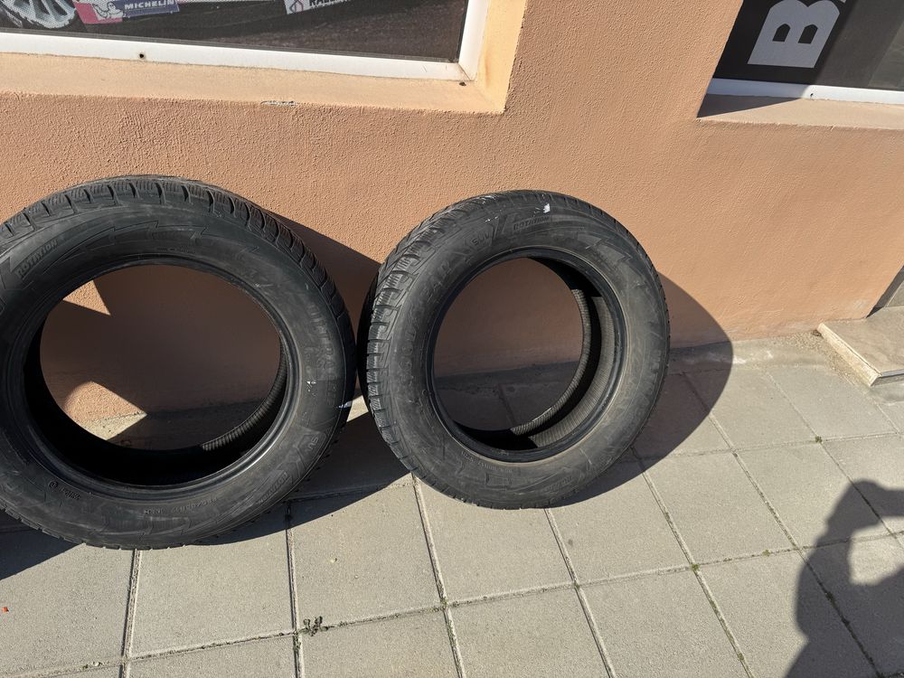 4 бр Зимни Гуми 2бр Bridgestone и 2бр Goodyear 225 65 17