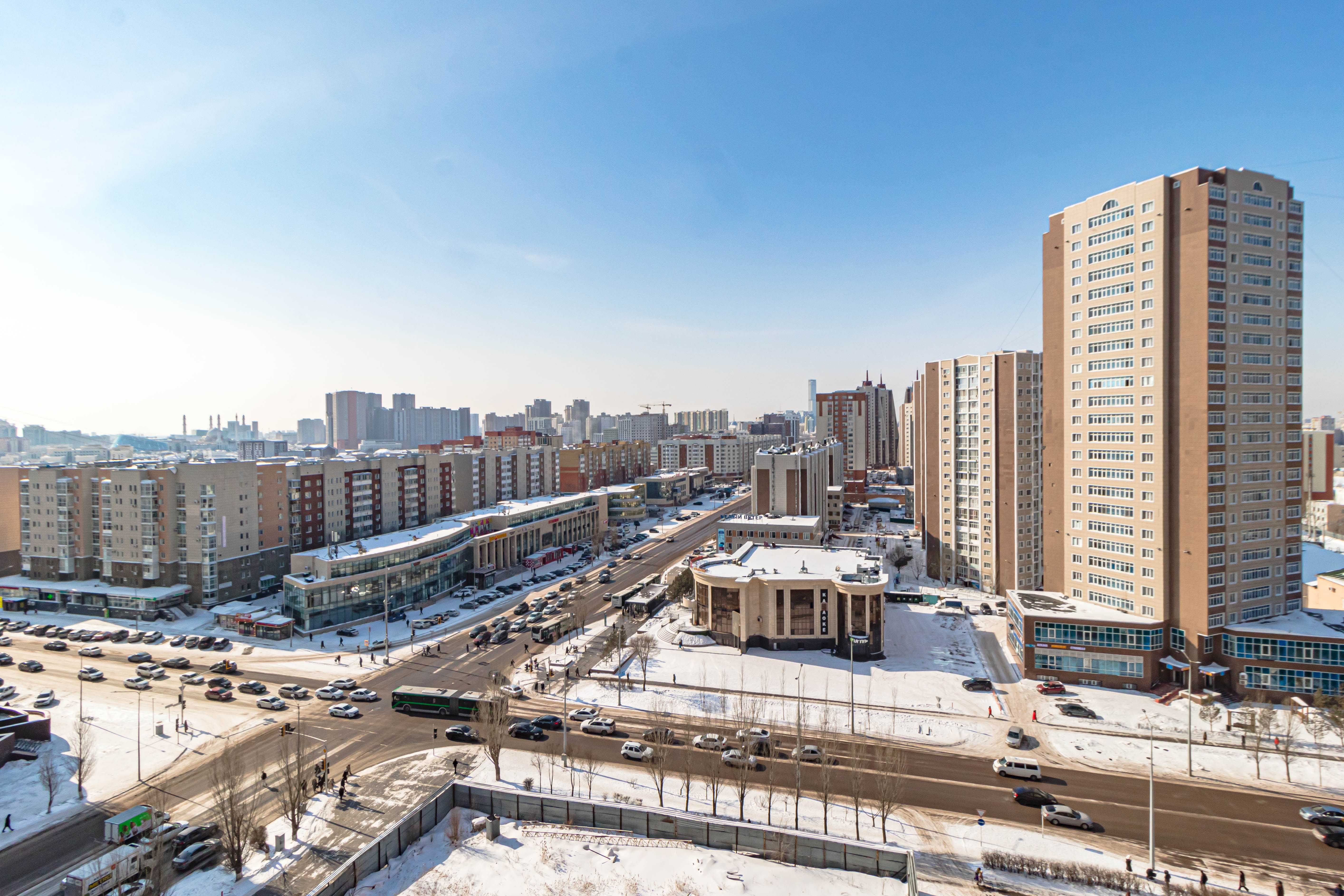трешка в Астане девяносто квадратов распашонка