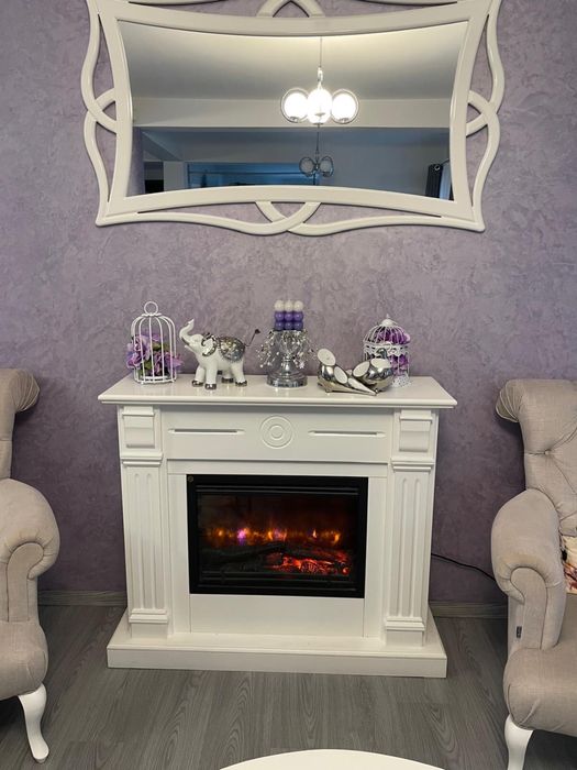 Semineu electric  +oglinda decorativa