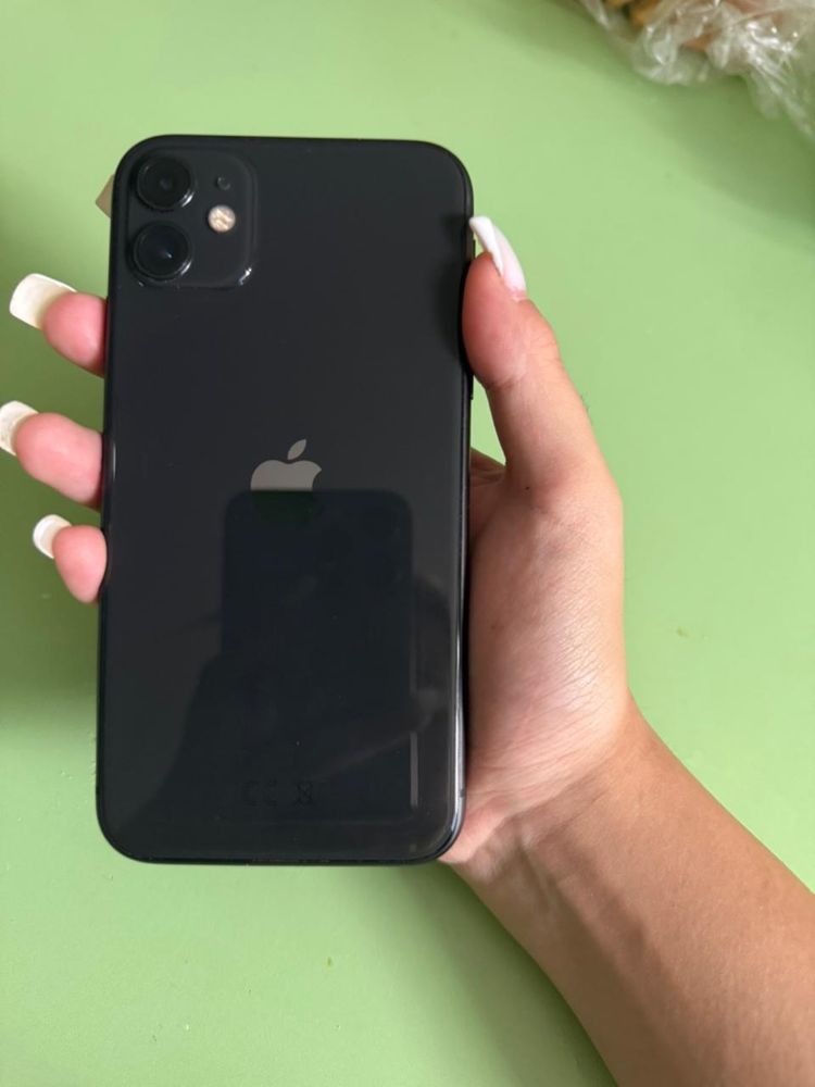 Айфон 11 продается, iPhone 11