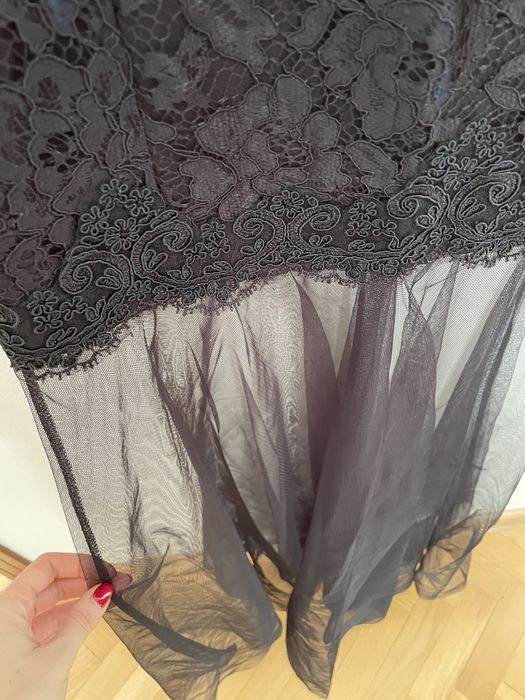 Официална рокля