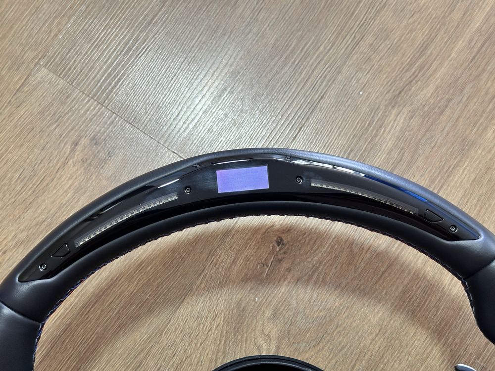 Volan BMW cu Display LED Seria F 1,2,3,4 model M
