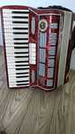 De vânzare acordeon