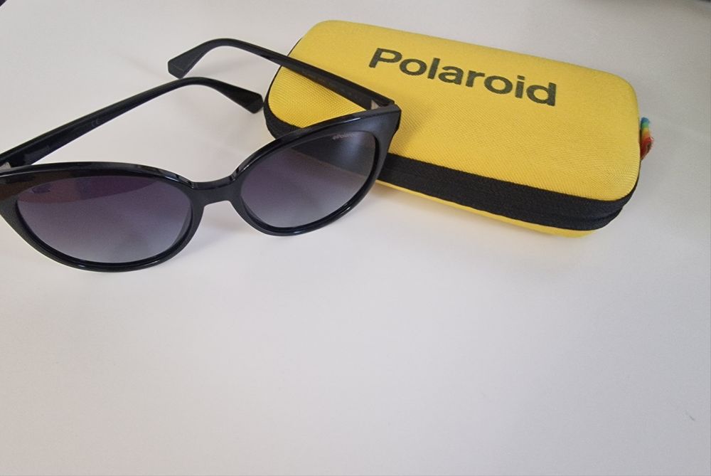 Ochelari de soare Polaroid cat-eye polarizati