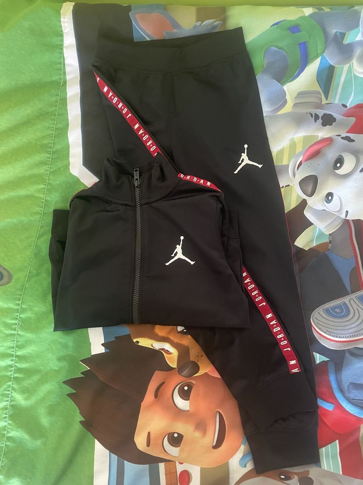 Детски екип Jordan