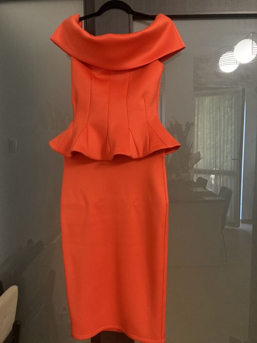 Costum fusta si bluza eleganta neopren corai