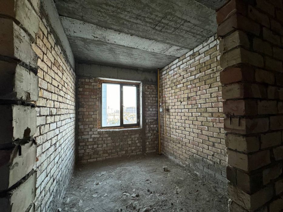 Продаются 3хком новостройка в центре