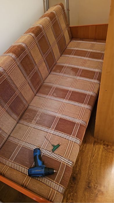 PACHET PROMO Pat, dulap in 3 usi + biblioteca BONUS