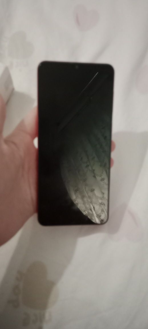 Продается телефон Galaxy A 02 Samsung