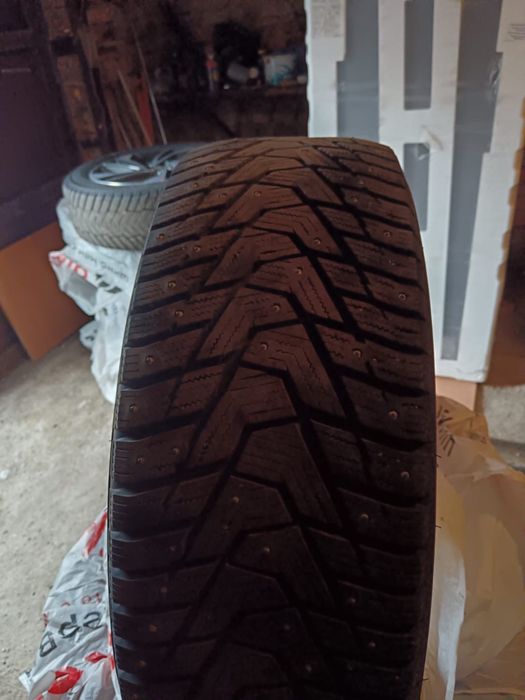Продам зимние шины в идеальном состоянии