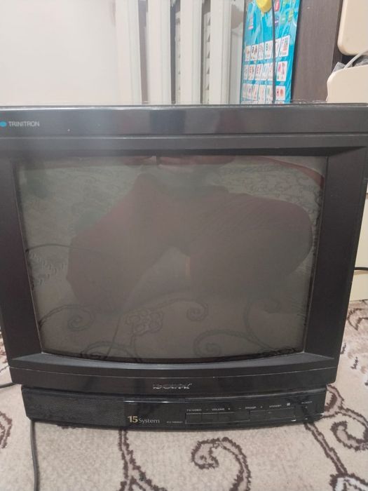 Продам телевизор