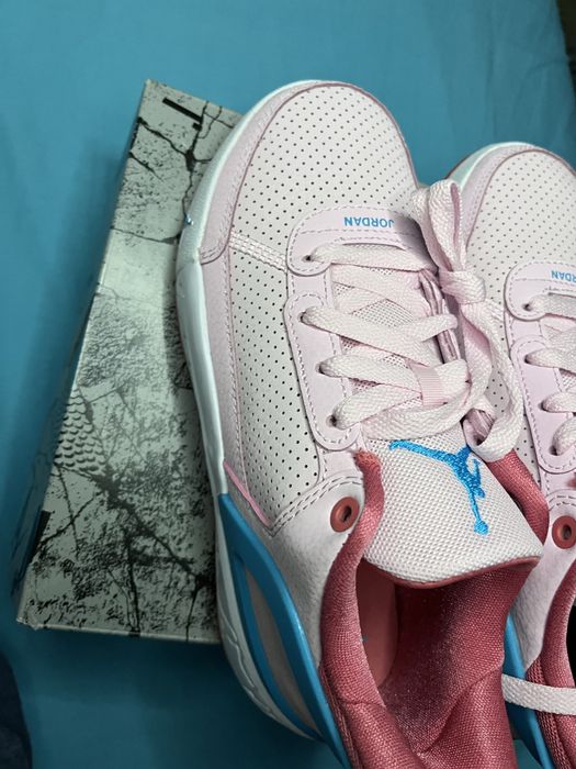 Jordan Day 1 E.O (GS) pink