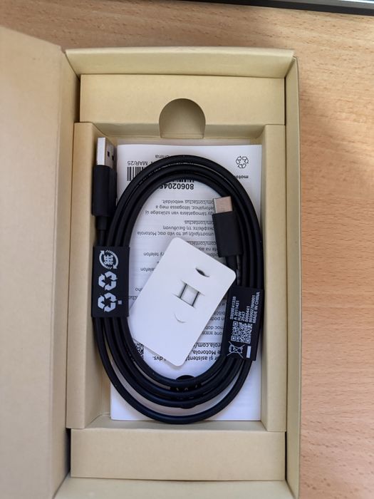 Нов смартфон Motorola moto g 35 5G, 4 GB RAM, 256 GB