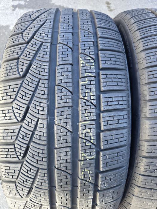 Anvelope iarna 245 40 20