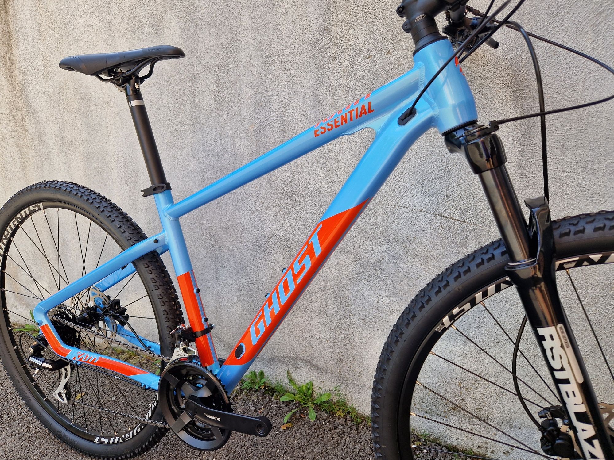 Vand Ghost Kato Essential M/29 NOUA