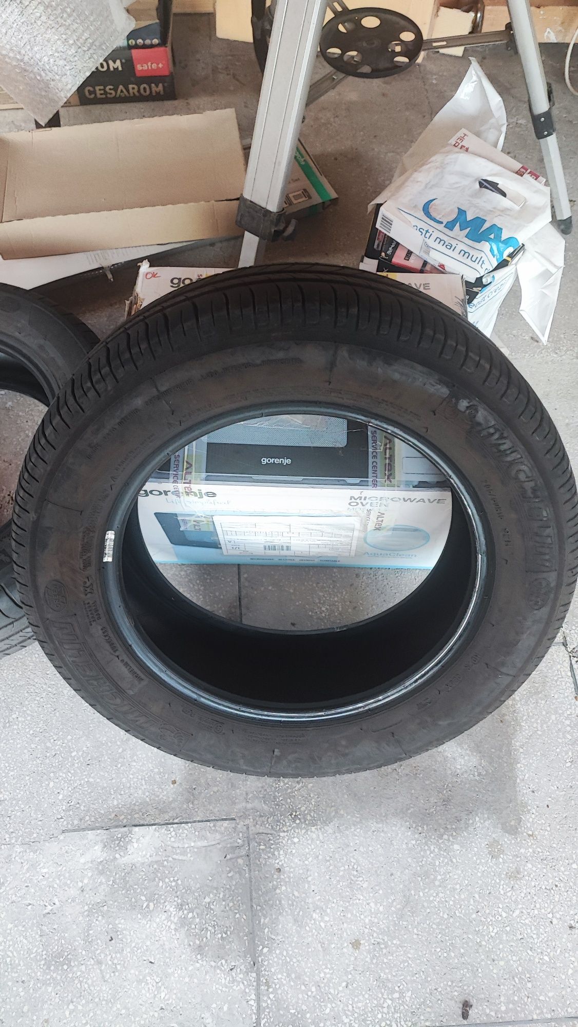 Michelin energy saver 205/60/16 dot 2022