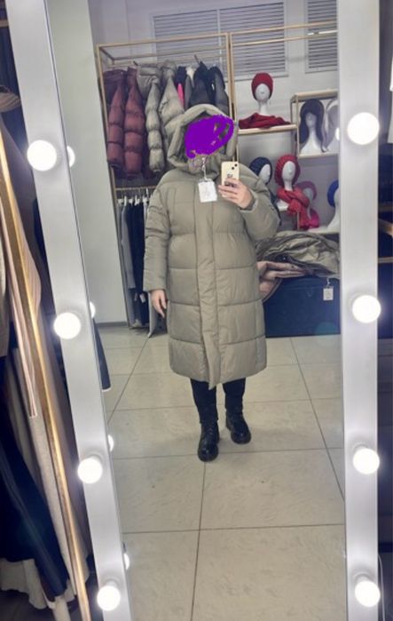 Продам зимний пуховик.