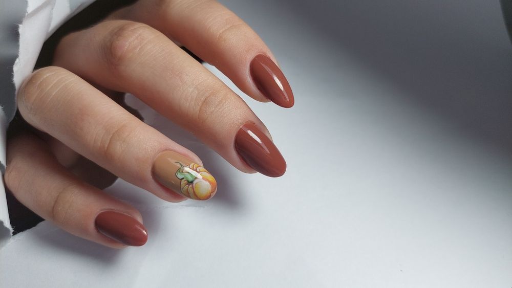 Unghii cu gel /construcție gel