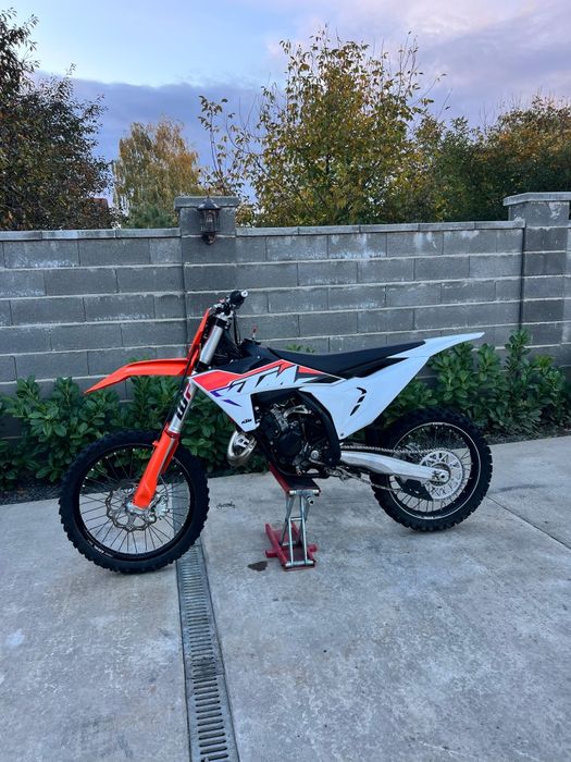 Ktm sx 125 2024 Tbi pornire la buton