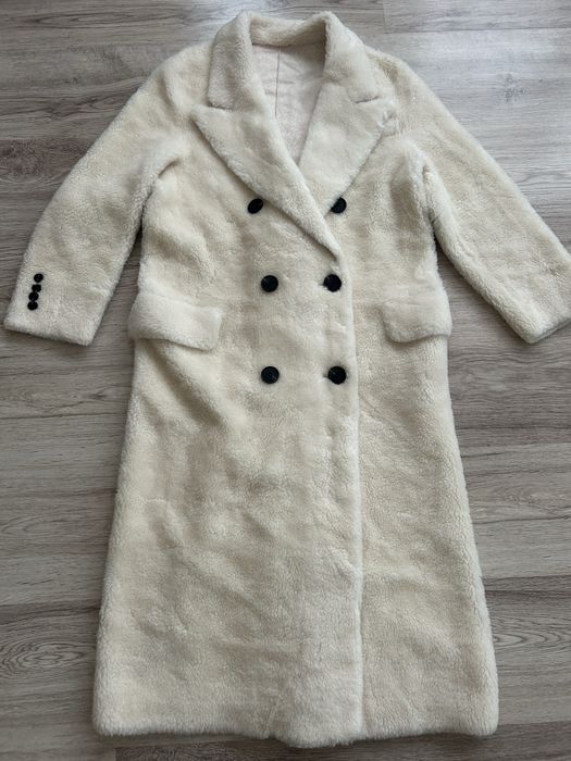 Женская тёплая дублёнка — шикарный вид