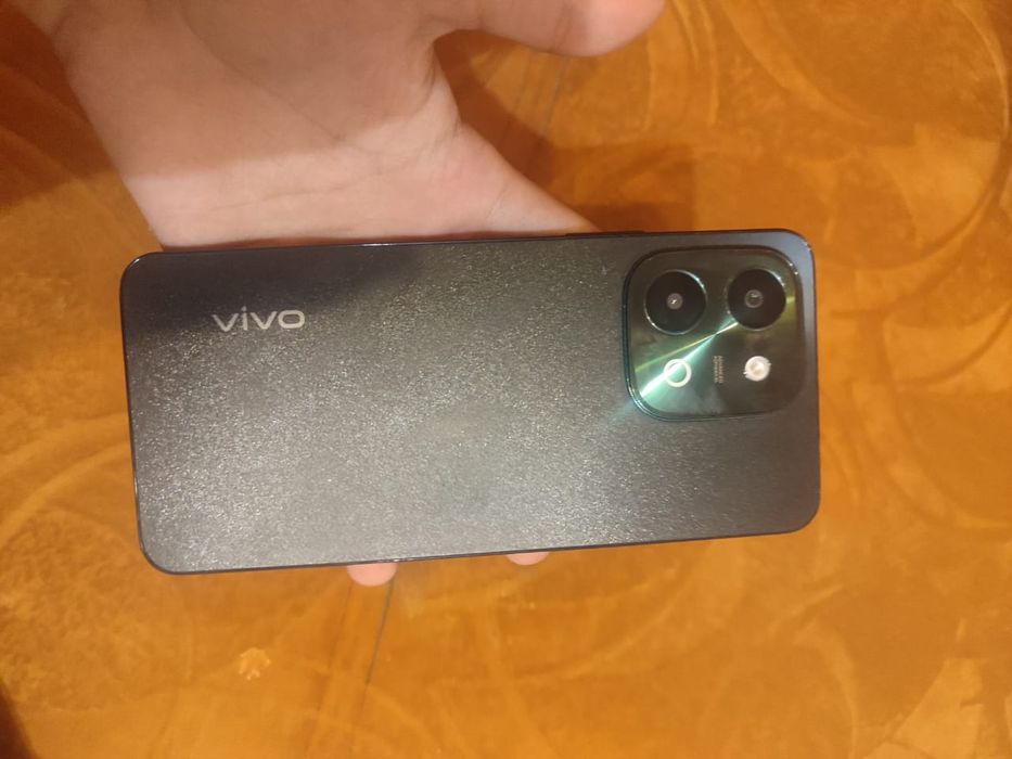 Продам vivo y28 256g 8+8