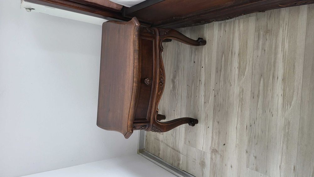 Mobila antica dormitor an 1920