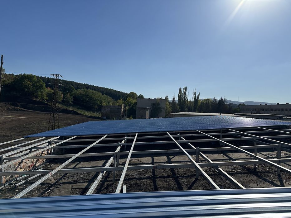 Метални конструкции, навеси, гаражи с термо панели