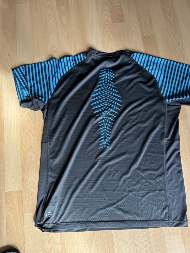 Страхотна оригинална мъжка тениска Puma DRY ! XL