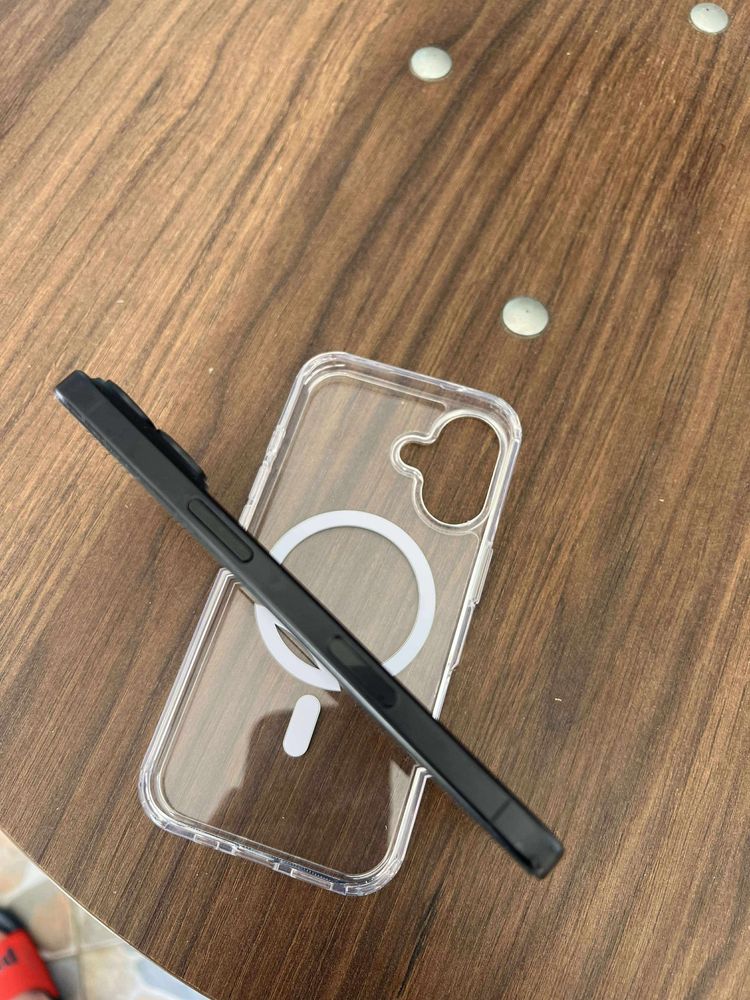 Vand ipone 16 256 gb