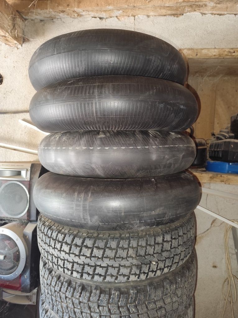 Продавам гуми за Лада Нива 175/80/16