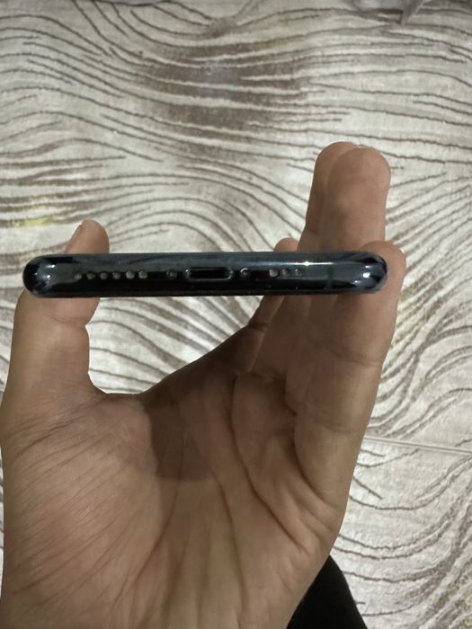 Iphone 11 pro 64 tali