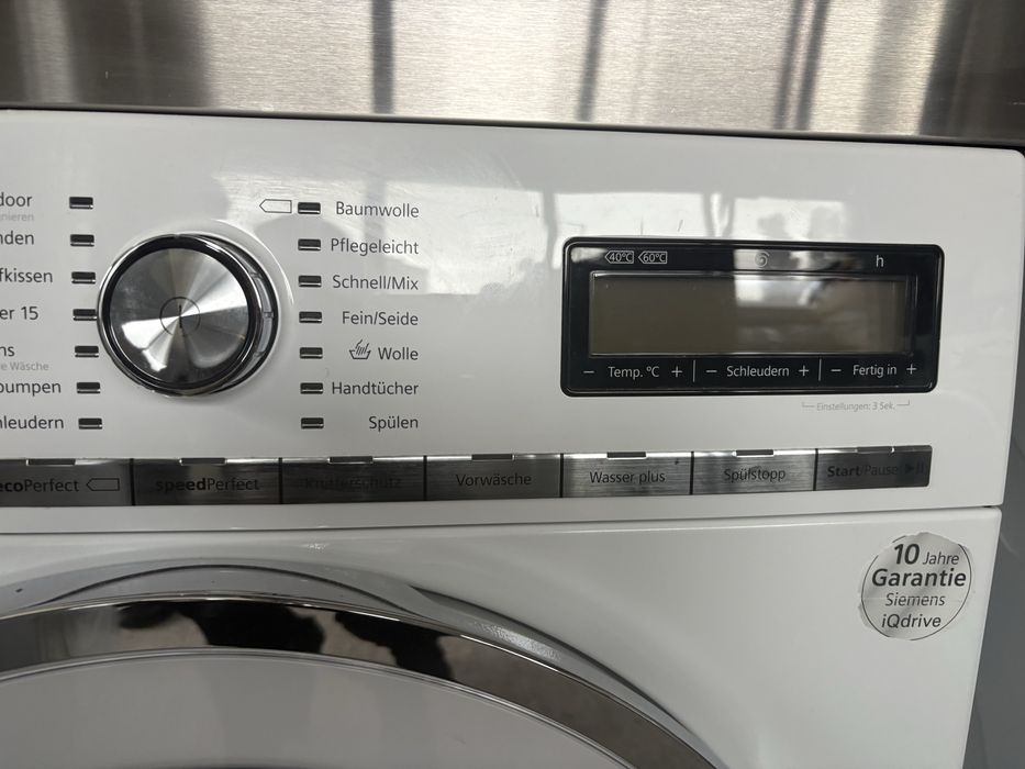 ⸻  Пералня Siemens iQ700 WM14Y59D – 8 кг, 1400 оборота