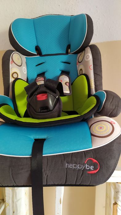 Продаётся детское автокресло бустер