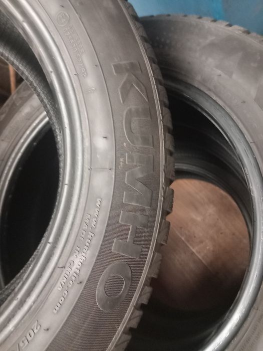 Anvelope de iarna 205 60 16