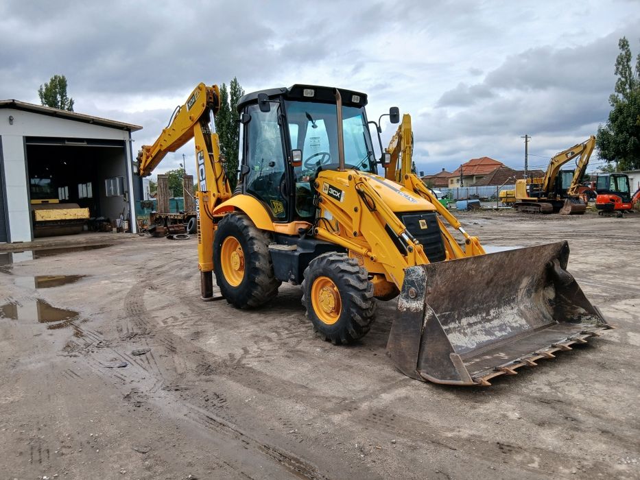 Vand buldoexcacator jcb 3cx