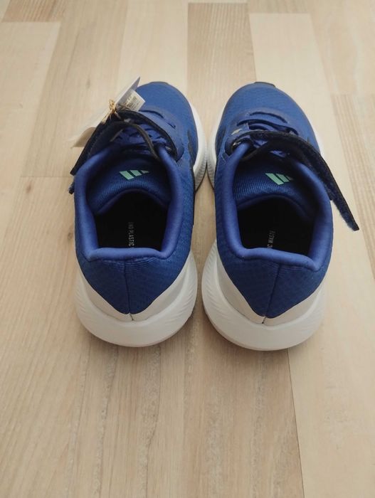Маратонки Adidas