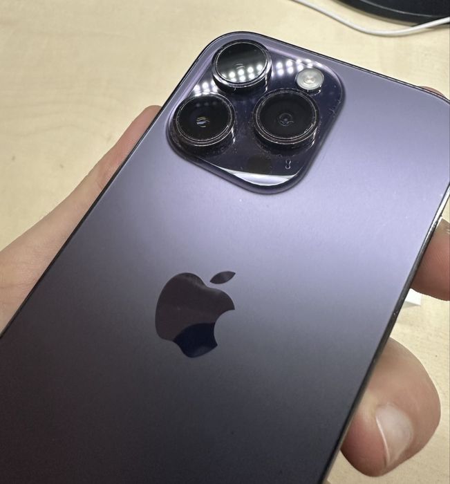 iPhone 14 PRO  95% Bateria