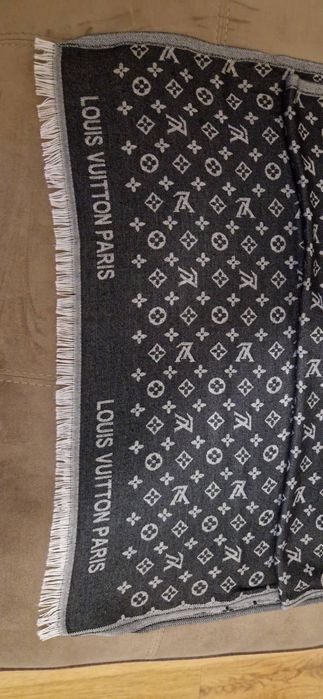 Дамски пролетен шал