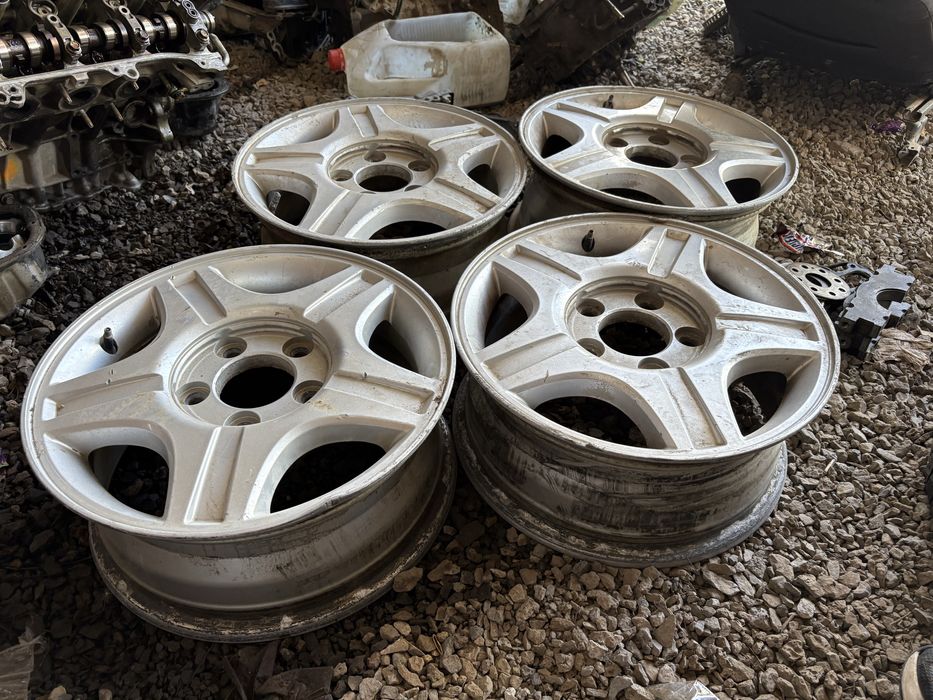 Диска R16 от Саненг