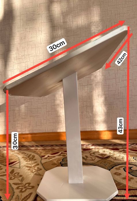 Продаётся: Подставка для Корана с надписью «Икра» (اقرأ)